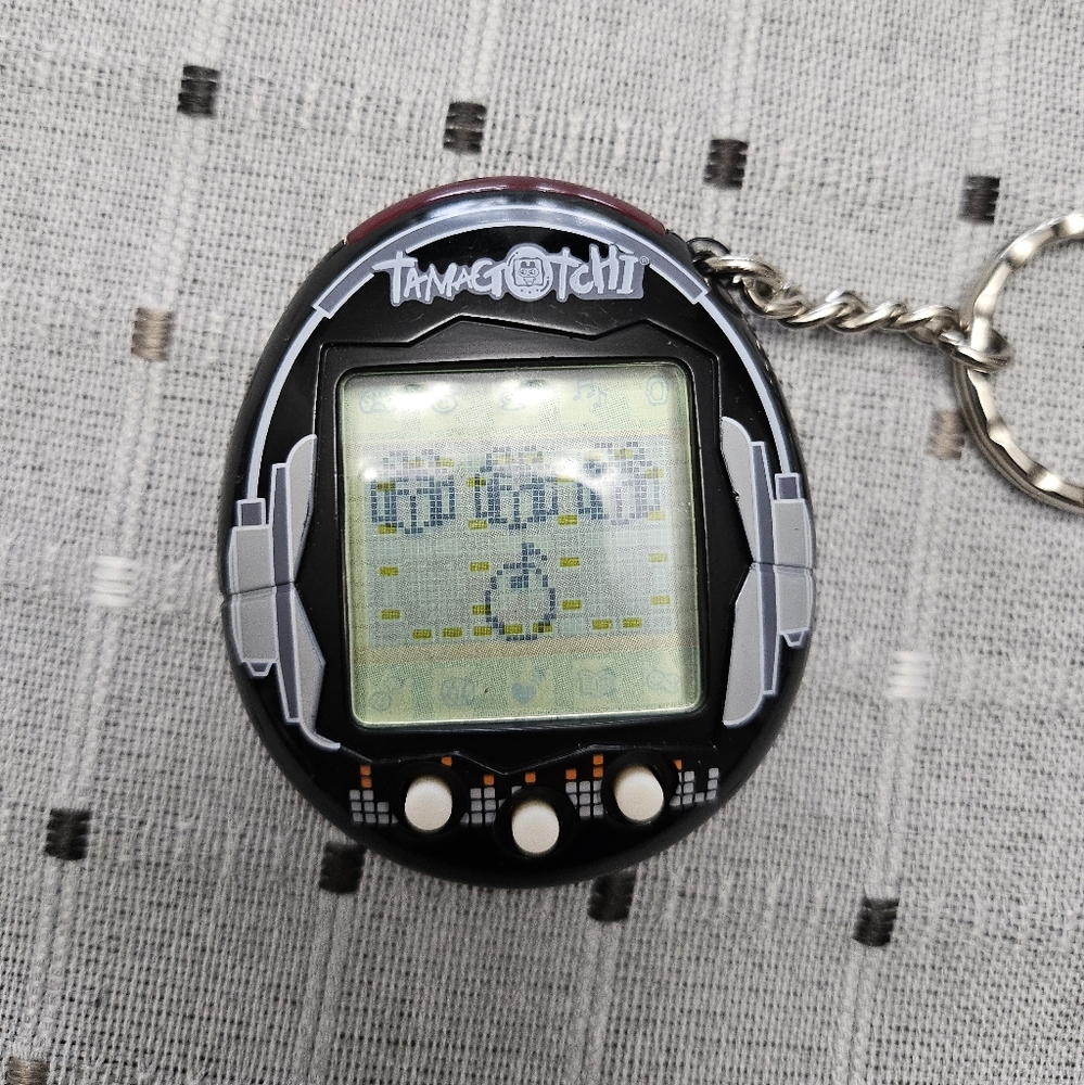 Tamagotchi Music Star Techno Sound - Black Headphones
